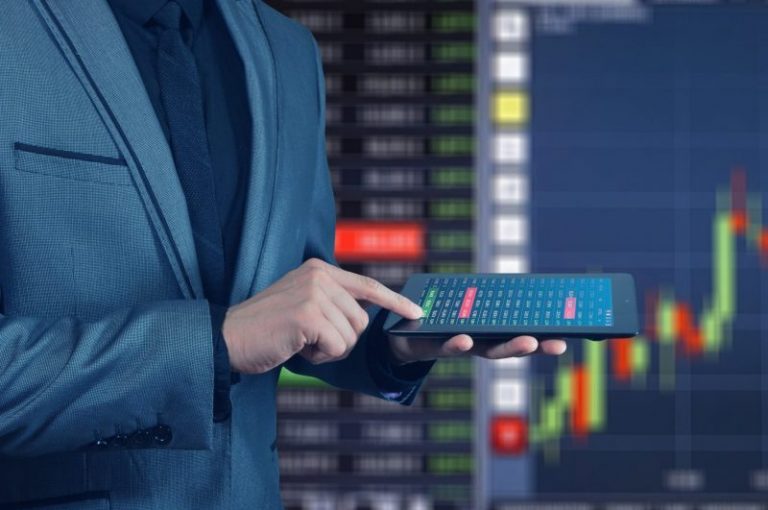 Casablanca stock exchange opens session down