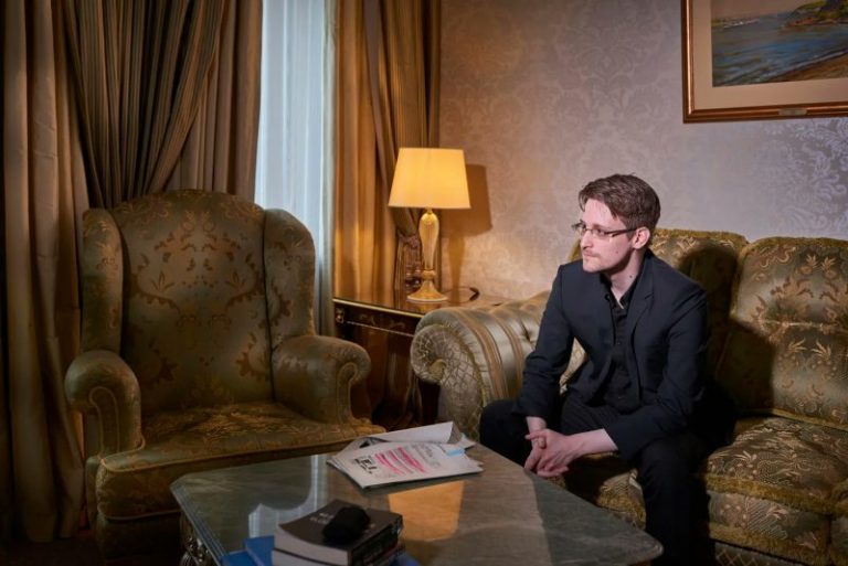 Putin grants Edward Snowden Russian citizenship: decree