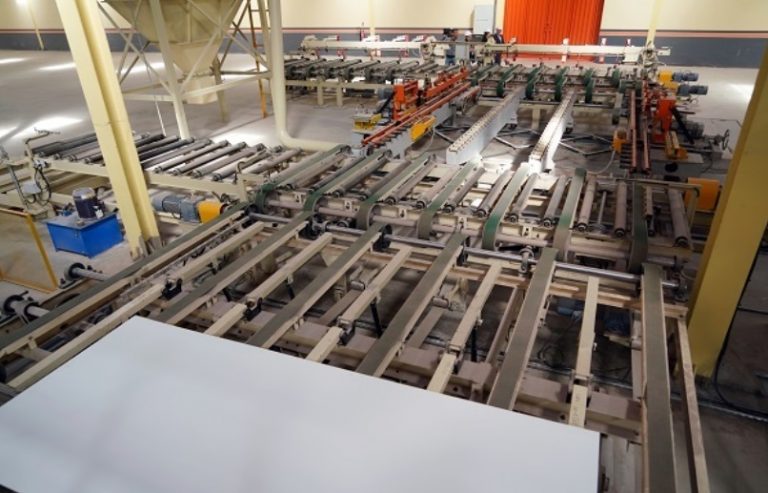 Inauguration of a plasterboard factory in Safi