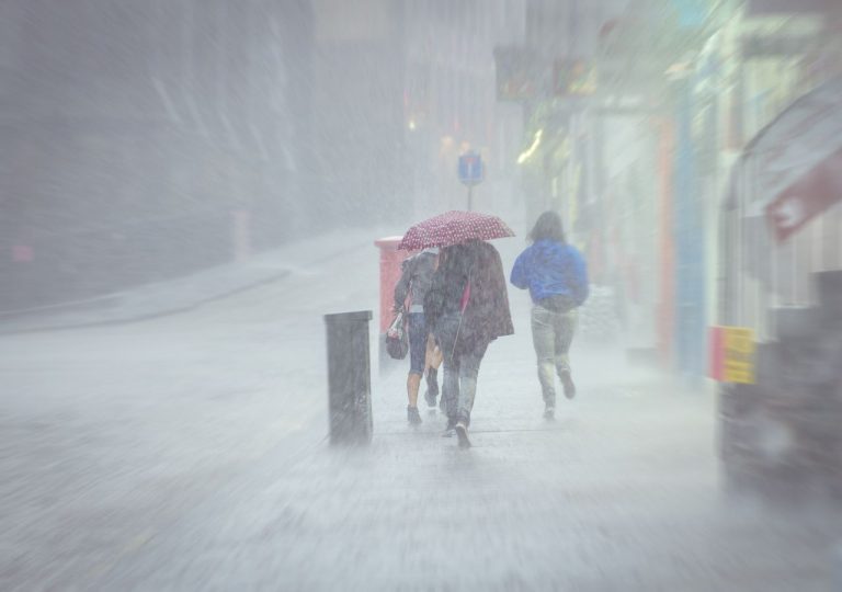 Thunderstorms and strong gusts of wind Sunday in several provinces
