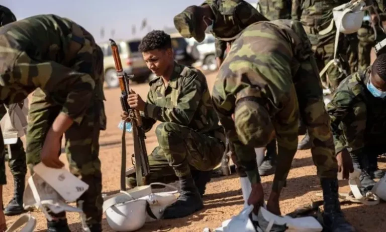 Cuba threatens Algerian army to pay $450 million or expel Polisario students and recruits