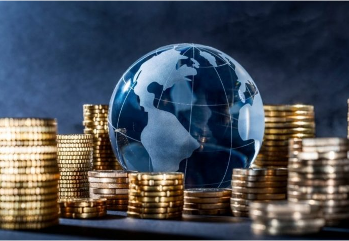 IMF: Sustained weakening of growth, combined with high interest rates, could jeopardize debt sustainability