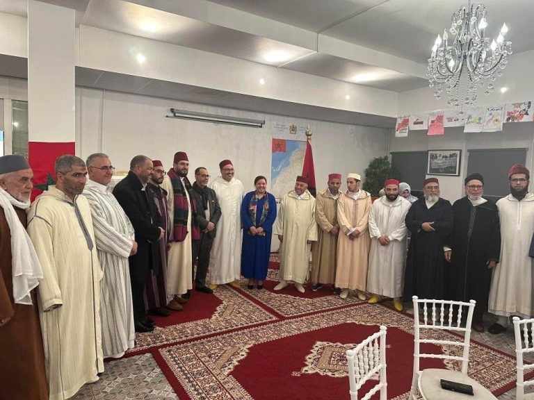 Netherlands.. A group breakfast in honor of the leaders and imams of Moroccan mosques “Video”