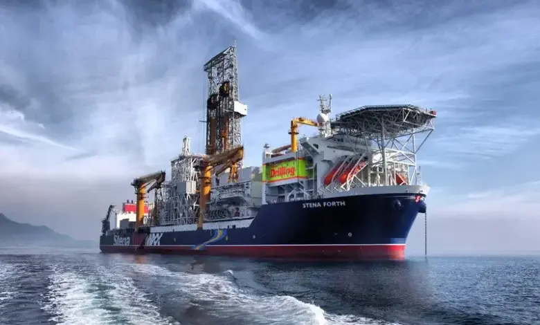 The giant drillship “Stena Forth” arrives on the shores of Arzew to search for gas