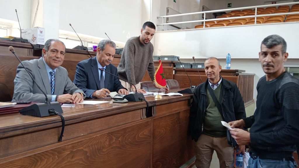 A convoy from the Naples consulate serves Moroccan business in Polestina, southern Italy
