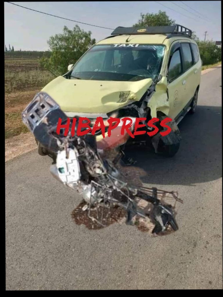 A horrific road accident between a motorbike and a taxi claimed the life of a young man in Settat