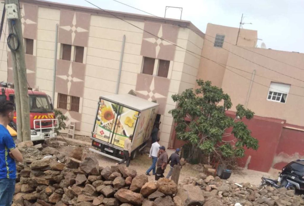 Injured person taken to Bani Ansar hospital after truck collides with building