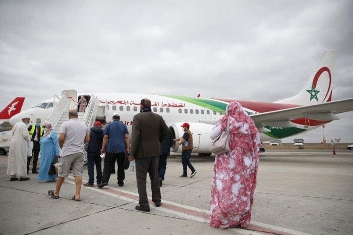 Le coût élevé des billets d’avion atteint le Parlement