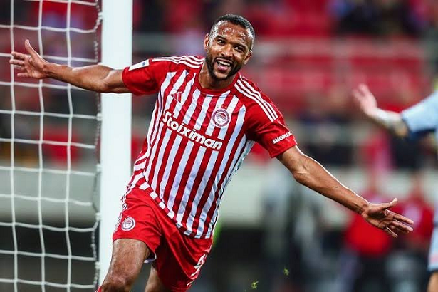 El Kaabi prolonge son contrat avec l'Olympiacos