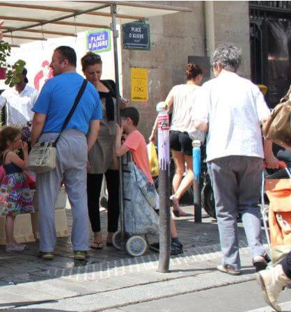The extreme right has made very significant numbers among the French in Morocco, particularly in the cities of Marrakech and Agadir. Reactions
