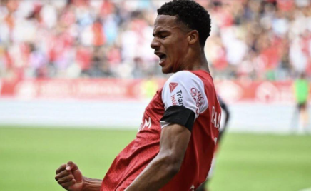 Atlas Lion Cub Amir Richardson in the rearview mirror of several top European clubs