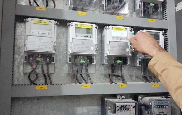 Electricity theft in a residential commercial area in El Jadida