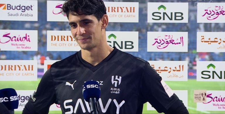 International press praises Moroccan Yassine Bono