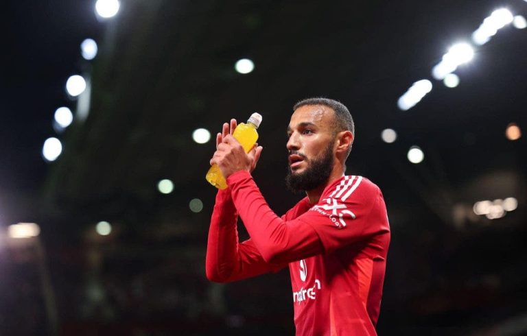 Nassir Mazraoui assesses his first match with Manchester United