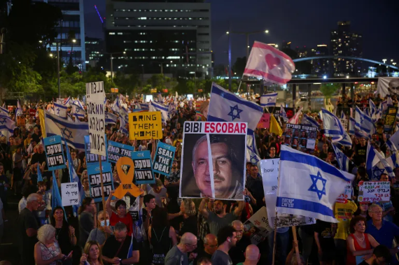 Manifestations en Israël exigeant l'accélération de l'accord d'échange de prisonniers