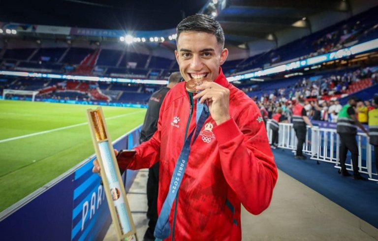 Special tribute to Moroccan Elias Akhomache (video + photo)