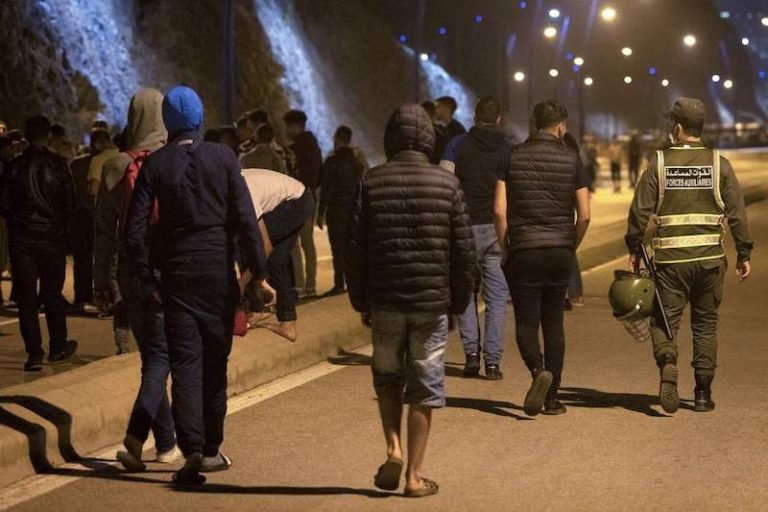 Tetouan…accusations pursue dozens of immigrants who tried to storm occupied Ceuta