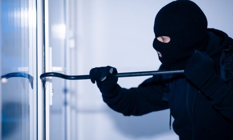 Theft in a hotel in Nador: A citizen demands compensation and denounces the laxity of the administration