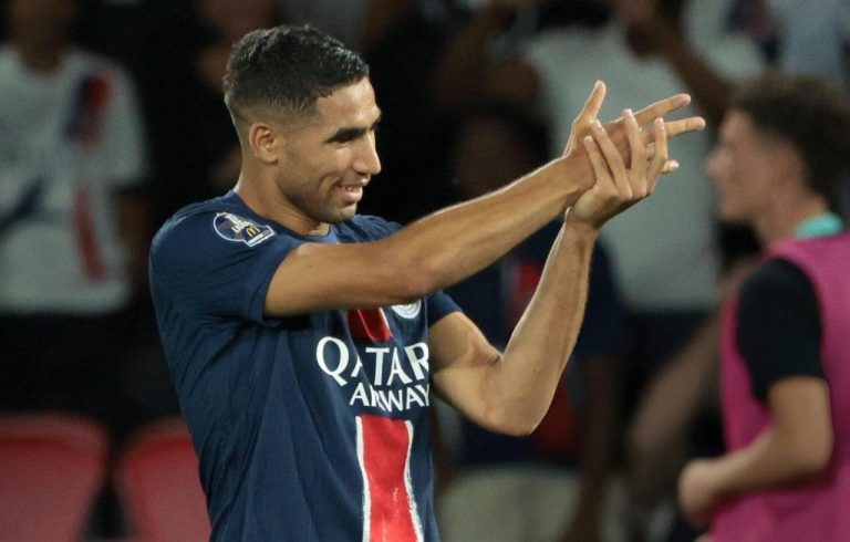 With a special number.. Achraf Hakimi is the best of Paris Saint-Germain