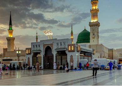 Celebrating the Prophet's birthday (al mawlid annabaoui)