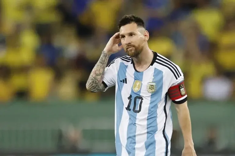 Former Referee Reveals Surprise About Messi… She Saved Him From Sending Off At This Price