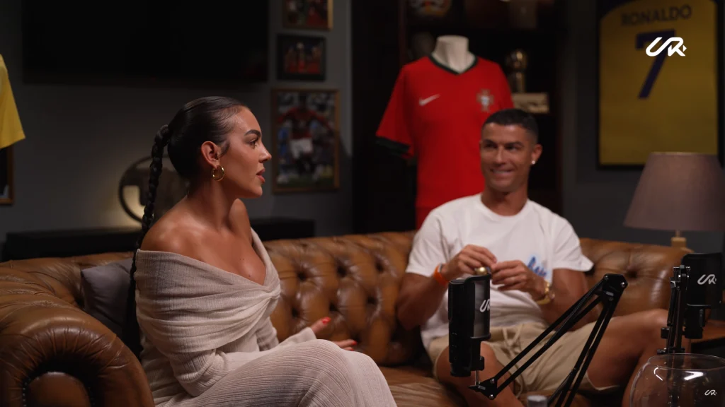 In his conversation with Georgina… Ronaldo sparks interaction with a famous Messi phrase (video)