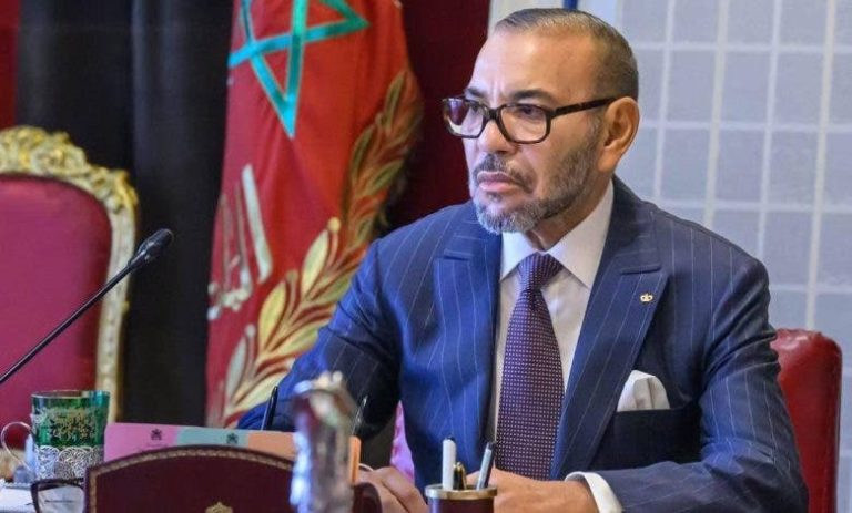 Le Roi Mohammed VI félicite Malak Alami après sa victoire en double à l'US Open Tennis League