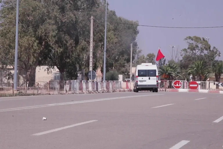 Oujda.. Moroccan authorities open land borders to extradite Algerian twins