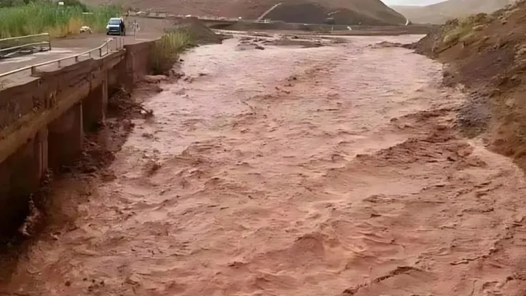 The body of a septuagenarian was found washed away in the waters of the "Agrabo Valley"