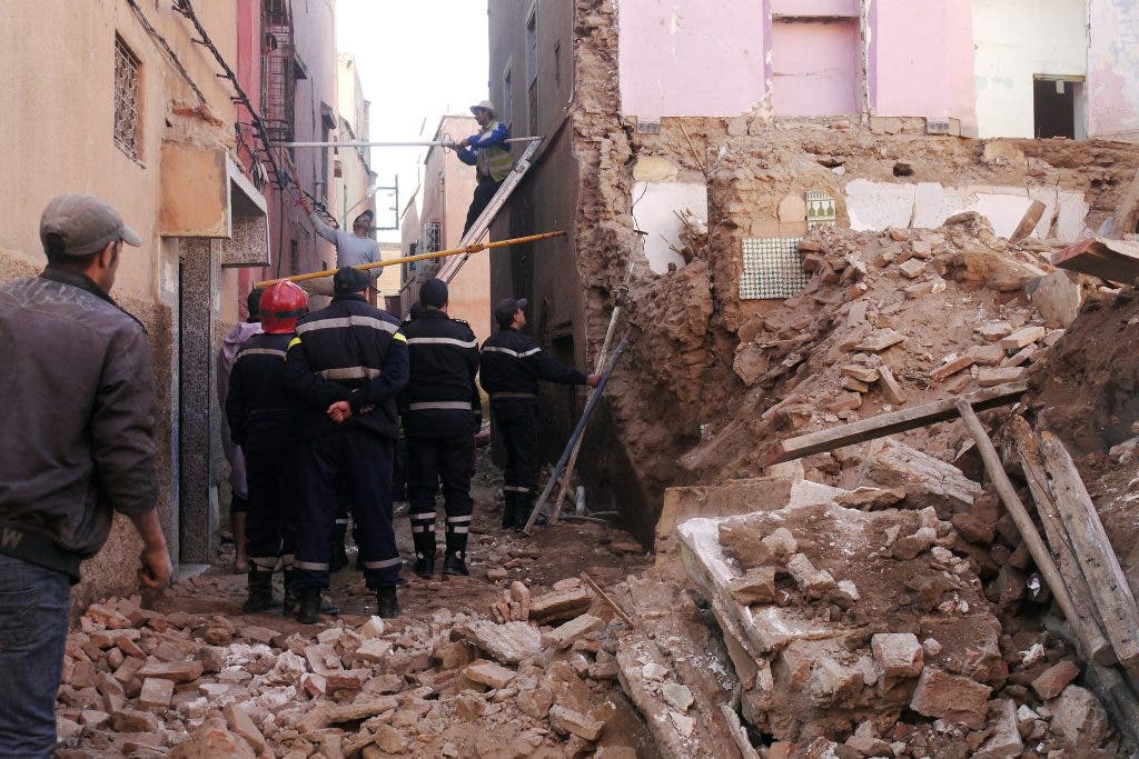 A house collapsed in the Boshentov neighborhood of Al-Bayda