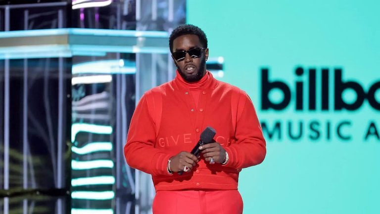 A new scandal... Sean Diddy is accused of passing off his personal trainer as a “gift”