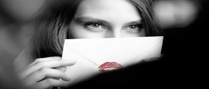 A propos du « baiser » dans un cours… Les professeurs acceptent-ils les scènes passagères de promiscuité ?