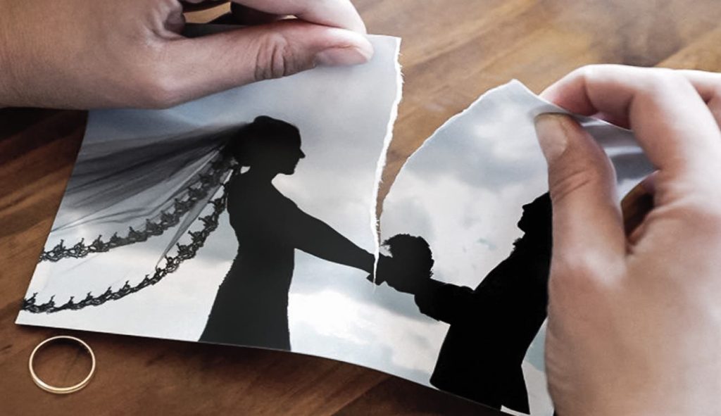 After 9 years of marriage, a man is shocked by his wife's unexpected cheating