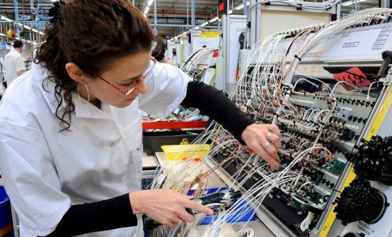 Al-Sakuri : Le gouvernement a une stratégie intégrée dans le domaine de l'emploi