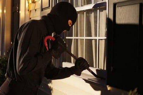Ashtouka : Des inconnus ont cambriolé un magasin commercial à proximité d'un commissariat de police