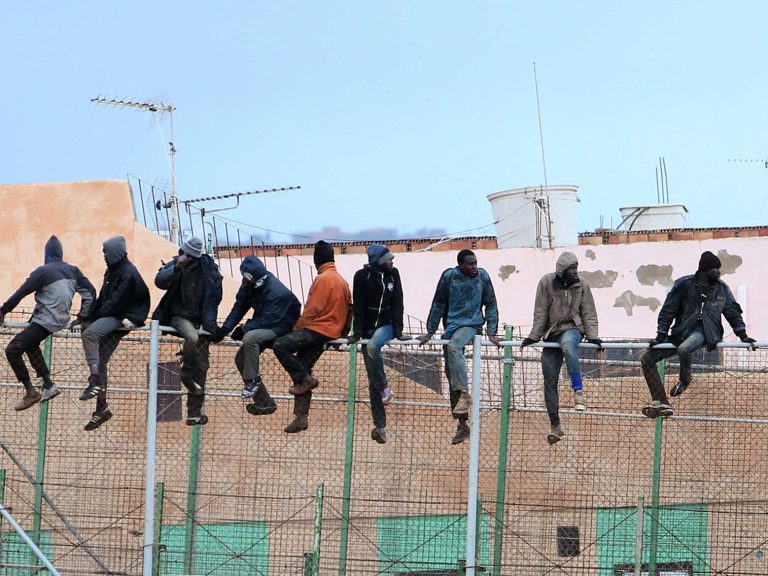 Bad weather encourages illegal immigrants to storm Ceuta