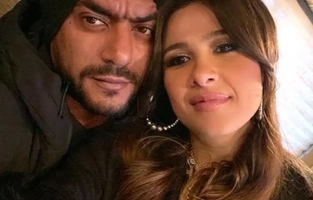 Because of a photo with her ex-husband… rumors anger Egyptian artist Yasmine Abdel Aziz