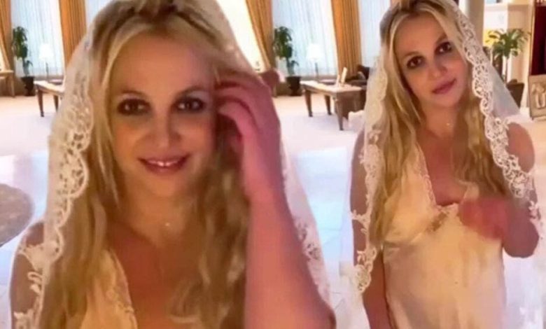 Britney Spears in Weird 'I Got Married' Post (Video)