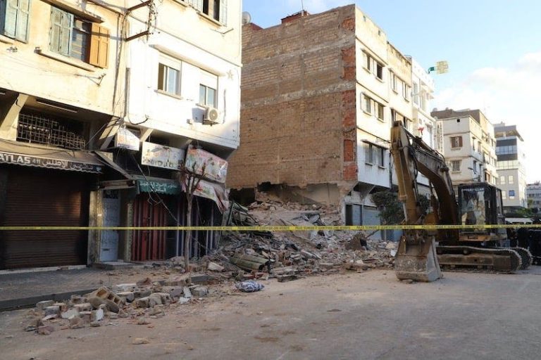 Casablanca: Strong security deployment in the old town to secure house demolitions