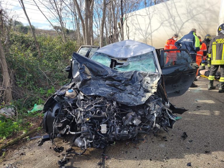 Horrific road accident claims life of young Moroccan woman in northern Italy