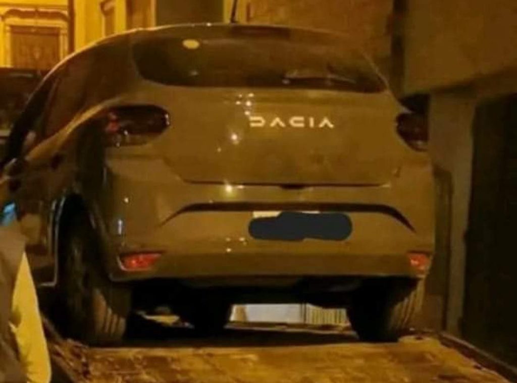 One person was shot dead in Al-Fqih Bensalah. The accused's car was found in Kelaa de Sraghna