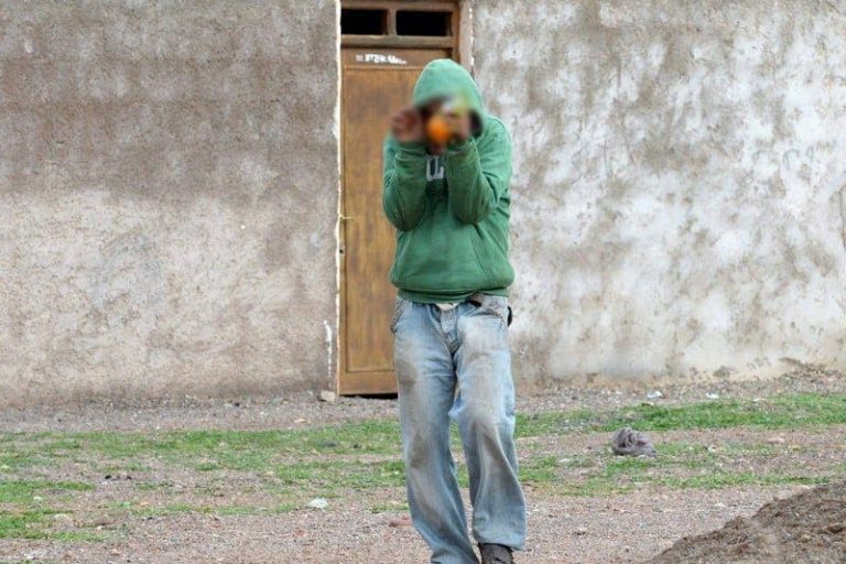 “Parliamentary” as the proliferation of “mentally disturbed” people approaches in the streets of Taroudant