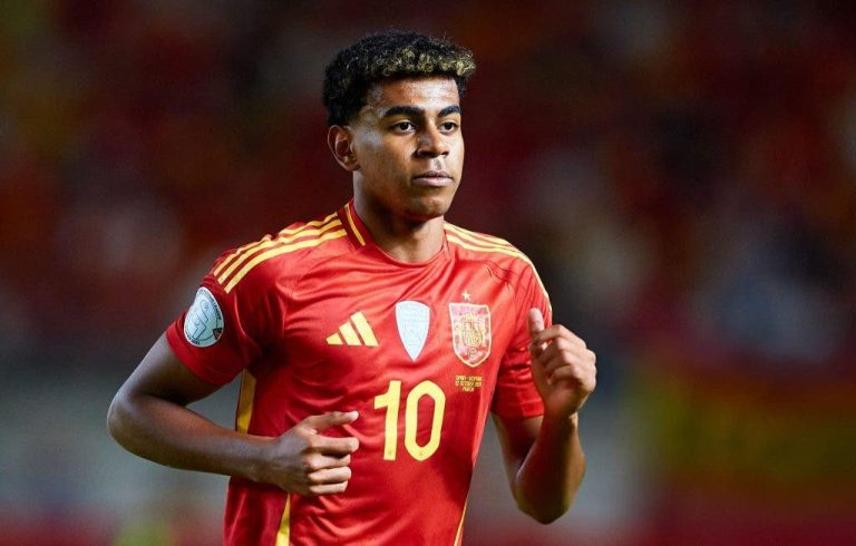 Serious warning from Spanish coach to Barcelona star Lamine Yamal