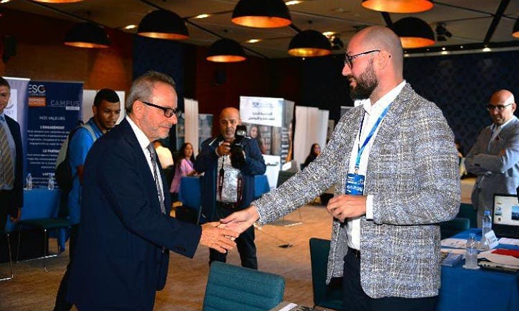 L'Ambassadeur d'Italie visite le Forum International des Bachelors et Masters à Casablanca