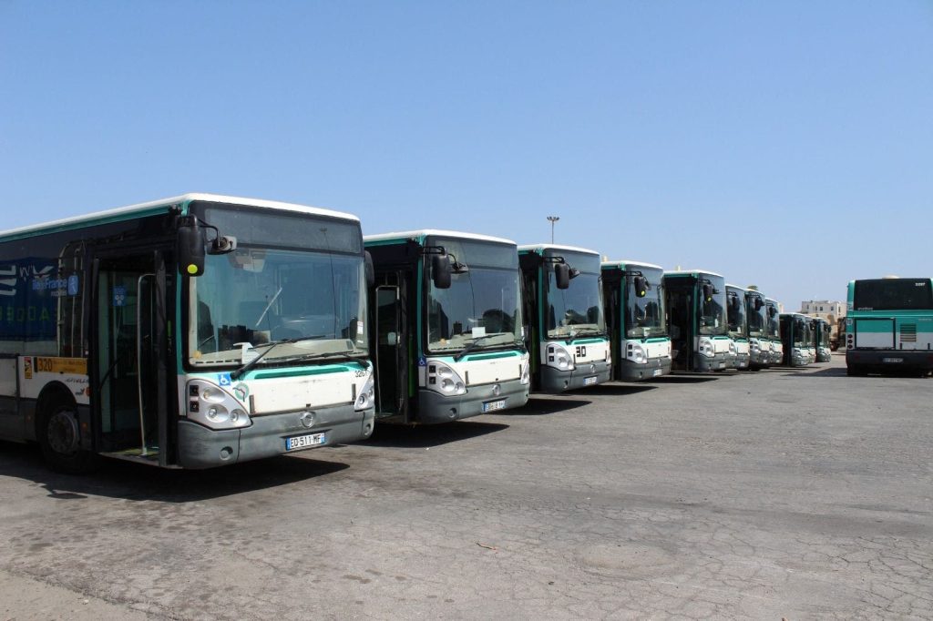 The Tunisian Transport Company receives 75 buses from the used bus market