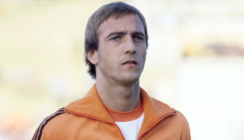 The death of the former Barcelona star and Dutch football legend
