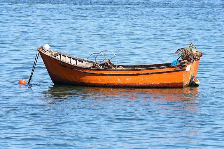 A decomposed body was found stuck in the nets of a fishing boat on the coast of Al Hoceima