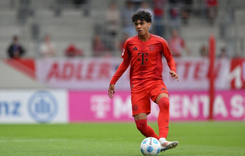 Adam Azno scores in stunning fashion in UEFA Youth Champions League (video)