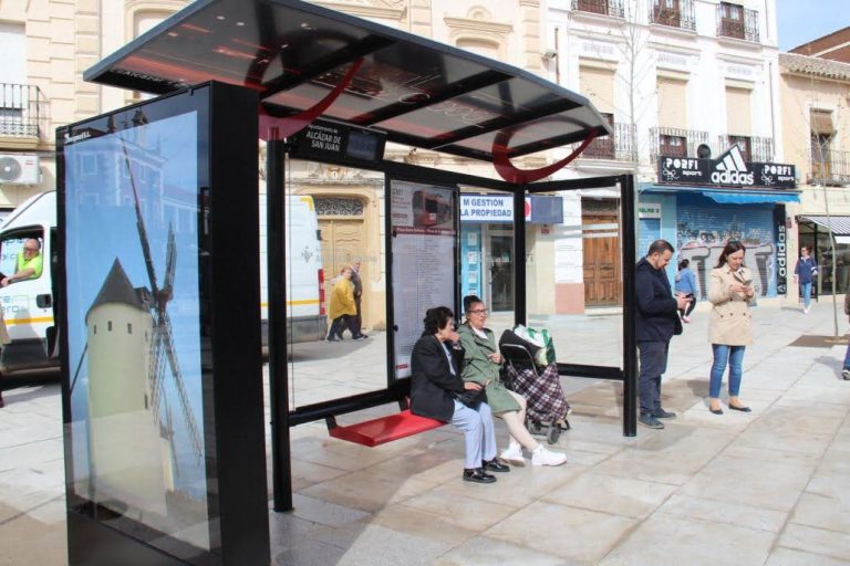 “Box Party” demands that Moroccans be banned from sitting in Madrid bus stations