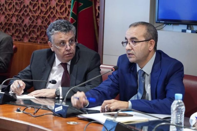 Despite their meeting with Wehbé, the lawyers decide to continue to boycott the sessions